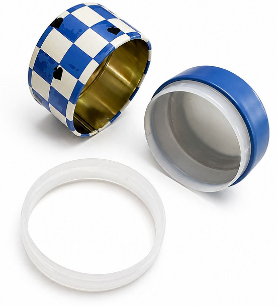 Airtight food packaging plates for secure and hygienic storage